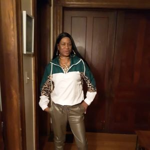 Meet your Posher, Wanda